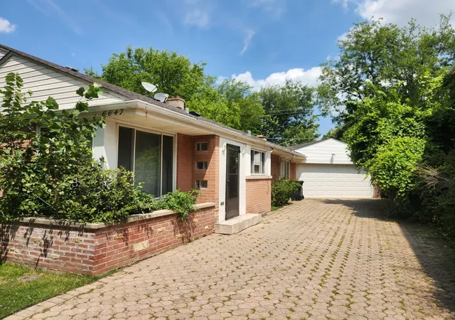 Photo 1 of Single family home for sale at 6647 N Lawndale Ave, Lincolnwood, IL 60712 | MLS# 12714182 | Listing updated on 2026-08-13