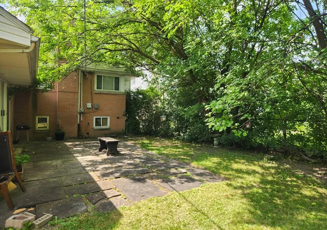 Photo 2 of Single family home for sale at 6647 N Lawndale Ave, Lincolnwood, IL 60712 | MLS# 12714182 | Listing updated on 2026-08-13