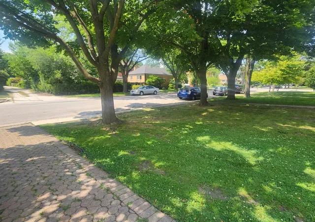 Photo 24 of Single family home for sale at 6647 N Lawndale Ave, Lincolnwood, IL 60712 | MLS# 12714182 | Listing updated on 2026-08-13