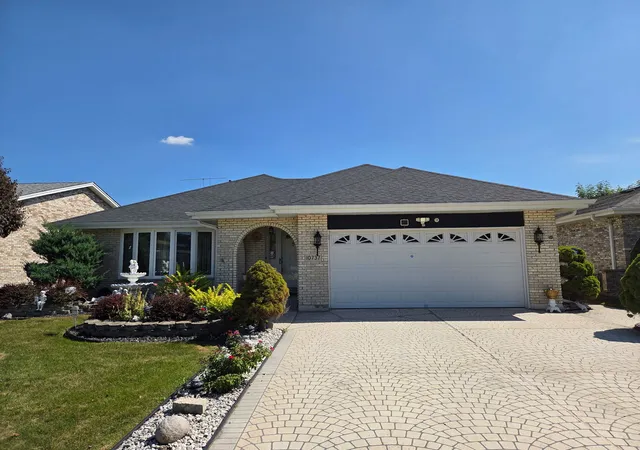 Photo 3 of Single family home for sale at 10737 Linder Ave, Oak Lawn, IL 60453 | MLS# 12714209 | Listing updated on 2026-10-07
