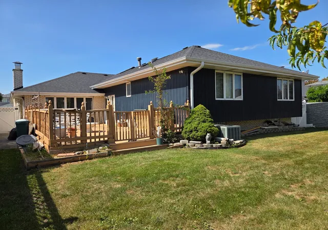 Photo 4 of Single family home for sale at 10737 Linder Ave, Oak Lawn, IL 60453 | MLS# 12714209 | Listing updated on 2026-10-07