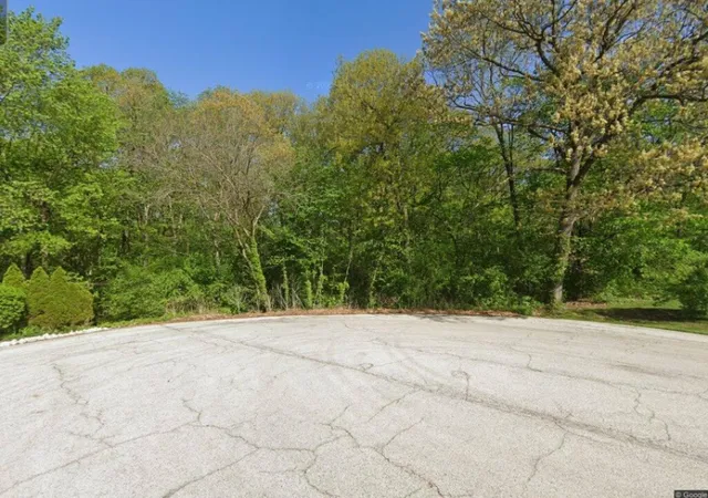 1st image of 5 Melissa Dr, Lemont, IL 60439 | MLS# 12714278
