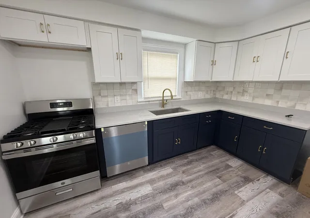 4th image of 698 E Sibley Blvd, Dolton, IL 60419 | MLS# 12714418