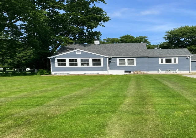 Photo 2 of Sale Pending at 211 N Webster St, Catlin, IL 61817 | MLS# 12714434 | Listing updated on 2026-08-12