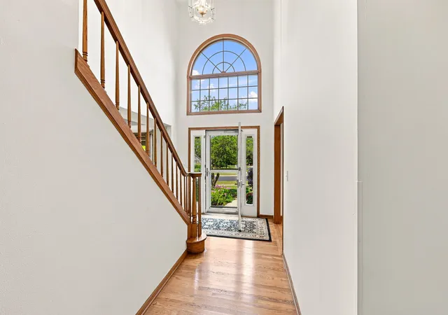 Photo 3 of Single family home for sale at 3028 Wedgewood Dr, De Kalb, IL 60115 | MLS# 12714449 | Listing updated on 2026-08-28