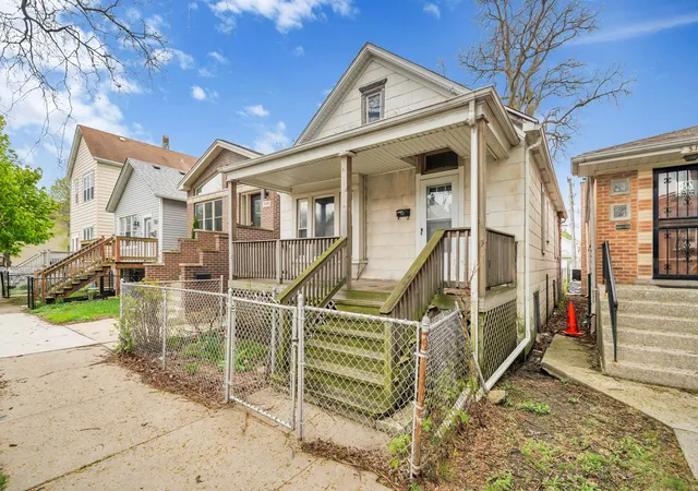 3rd image of 511 W 45Th St, Chicago, IL 60609 | MLS# 12714484