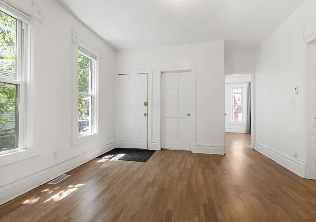 2nd image of 606 S 6th St, Rockford, IL 61104 | MLS# 12714492