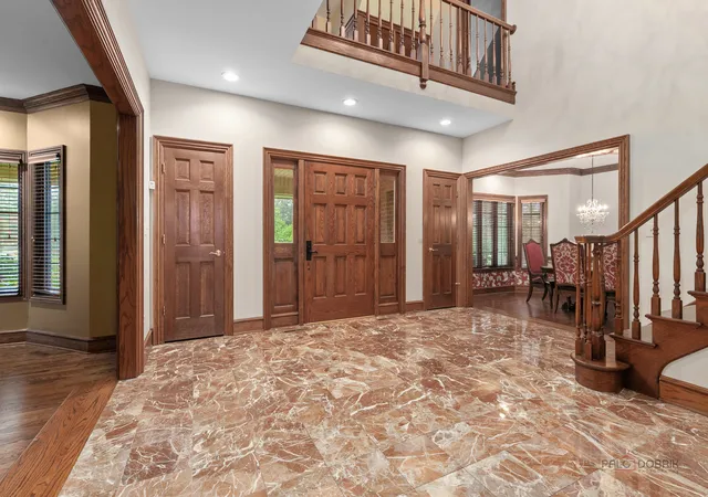 Photo 3 of Single family home for sale at 1441 Kathryn Ln, Lake Forest, IL 60045 | MLS# 12714515 | Listing updated on 2026-10-06