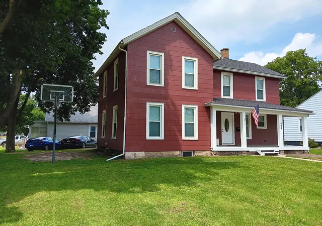 1st image of 509 S Madison St, Morrison, IL 61270 | MLS# 12714600