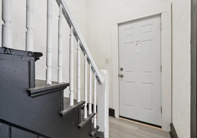 Photo 3 of House for sale at 1101 West 6th St, Davenport, IA 52802 | MLS# 12714648 | Listing updated on 2026-10-21
