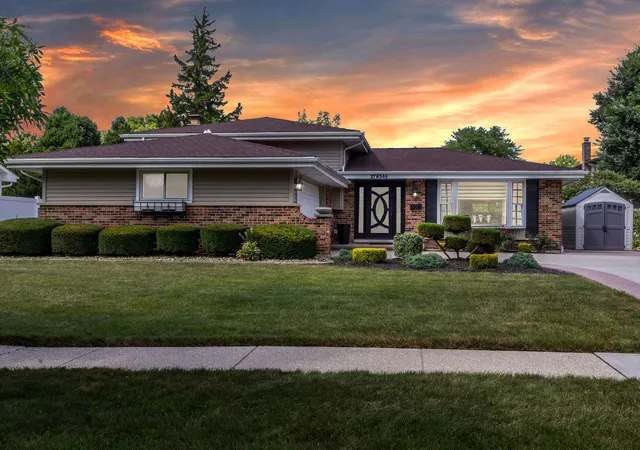 Photo 1 of Single family home for sale at 17w544 Sutton Pl, Darien, IL 60561 | MLS# 12714656 | Listing updated on 2026-10-06