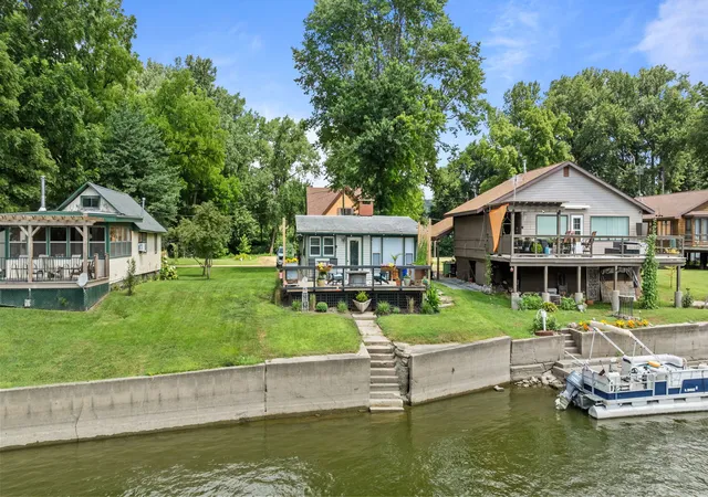 1st image of 2763 S Brooks Island Rd, Oregon, IL 61061 | MLS# 12714667