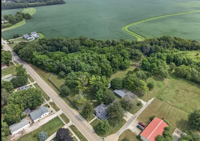 2nd image of 705 S Otter Creek Rd, Streator, IL 61364 | MLS# 12714674