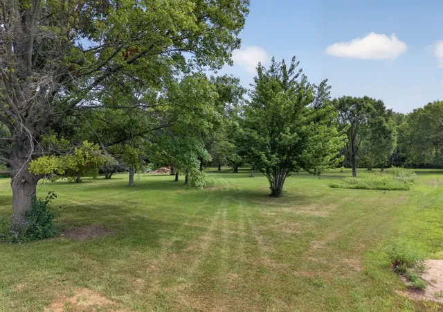 Photo 3 of House for sale at 705 S Otter Crk Rd, Streator, IL 61364 | MLS# 12714674 | Listing updated on 2026-07-30