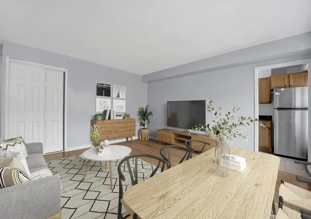 Photo 3 of Condo for sale at 6118 N Sheridan Rd #310, Chicago, IL 60660 | MLS# 12714702 | Listing updated on 2026-08-31