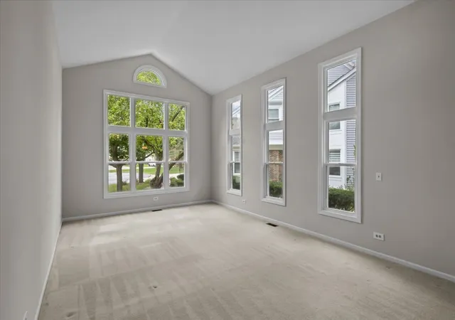 Photo 3 of Townhouse for sale at 352 Satinwood Ct N, Buffalo Grove, IL 60089 | MLS# 12714706 | Listing updated on 2026-09-19