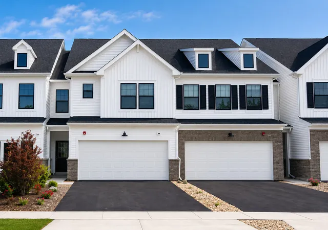 1st image of 2046 Palmer Ct #5002, Hoffman Estates, IL 60169 | MLS# 12714724