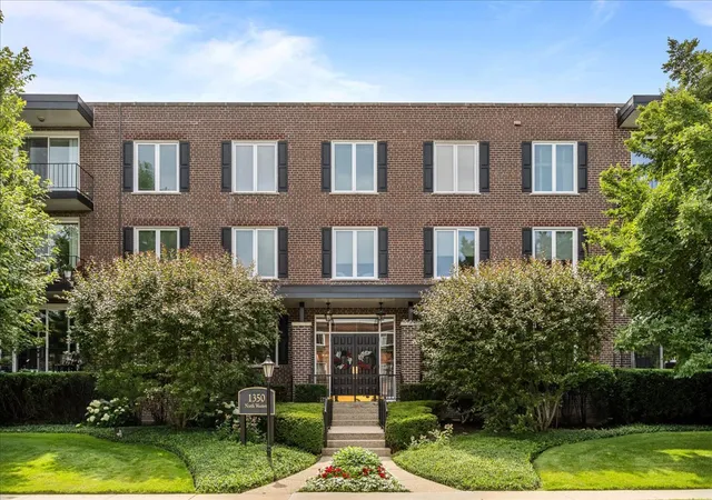 Photo 1 of Condo for sale at 1350 N Western Ave #111, Lake Forest, IL 60045 | MLS# 12714792 | Listing updated on 2026-08-25