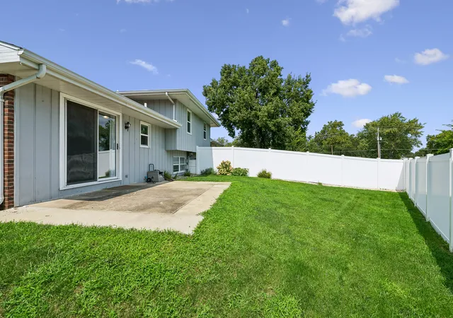 20th image of 1022 Thornberry Ct, Ottawa, IL 61350 | MLS# 12714882