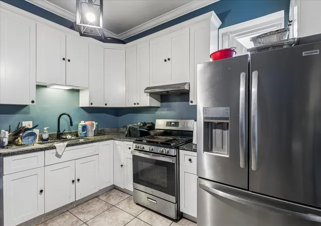 Listing Photo 4 - Condo for sale in building located at 1450 S Avers Ave, Chicago, IL 60623
