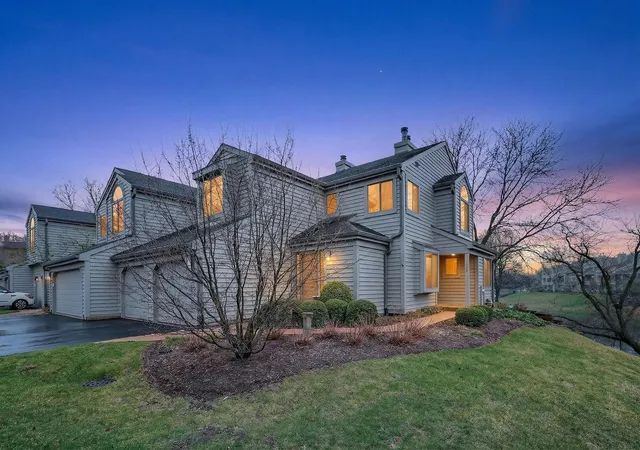 Photo 1 of Condo for sale at 962 Shoreline Rd #898, Lake Barrington, IL 60010 | MLS# 12714888 | Listing updated on 2026-08-16