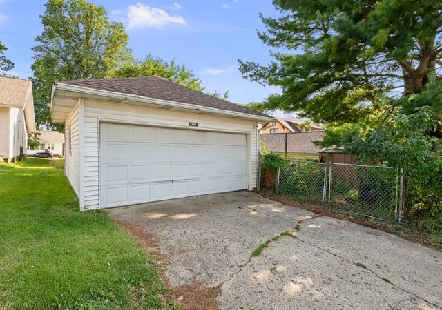 38th image of 324 Roosevelt Ave, Kewanee, IL 61443 | MLS# 12714900