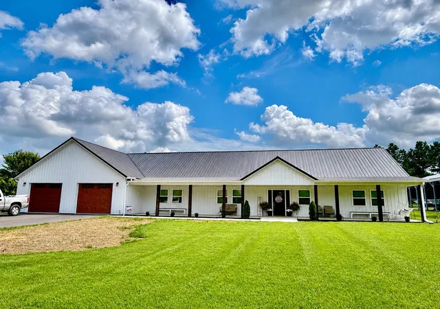 Photo 1 of Single family home for sale at 44 Woodland Dr, Metropolis, IL 62960 | MLS# 12714946 | Listing updated on 2026-09-06