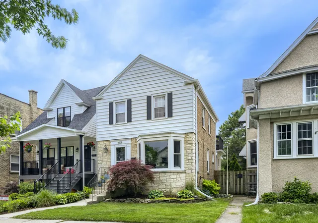 Photo 1 of Single family home for sale at 4538 N Kostner Ave, Chicago, IL 60630 | MLS# 12714971 | Listing updated on 2026-10-22