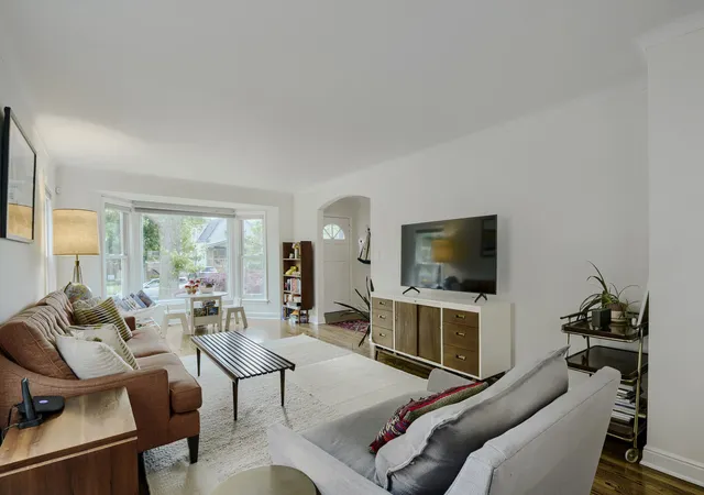 Photo 3 of Single family home for sale at 4538 N Kostner Ave, Chicago, IL 60630 | MLS# 12714971 | Listing updated on 2026-10-22