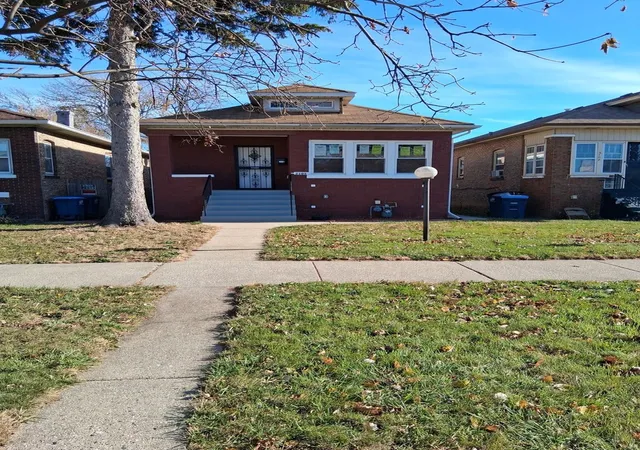 1st image of 2105 S 7th Ave, Maywood, IL 60153 | MLS# 12715063