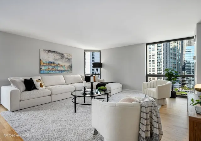 2nd image of 70 W Huron St #1602, Chicago, IL 60654 | MLS# 12715095