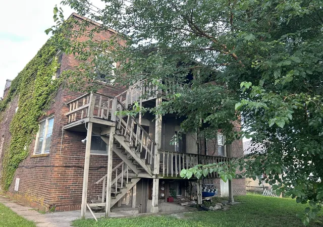 2nd image of 1916 24th St, Rock Island, IL 61201 | MLS# 12715110