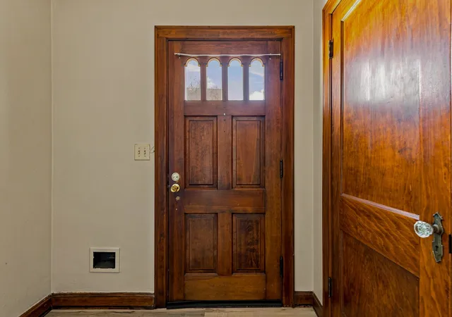 Photo 3 of Single family home for sale at 1004 16th Avenue, Moline, IL 61265 | MLS# 12715127 | Listing updated on 2026-09-12
