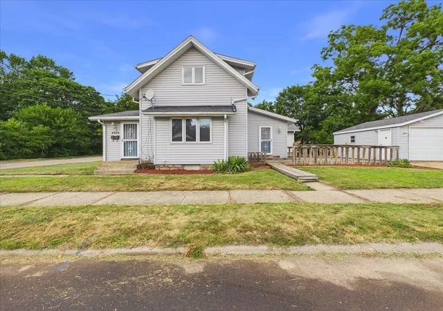 2nd image of 2335 Burton St, Rockford, IL 61103 | MLS# 12715134