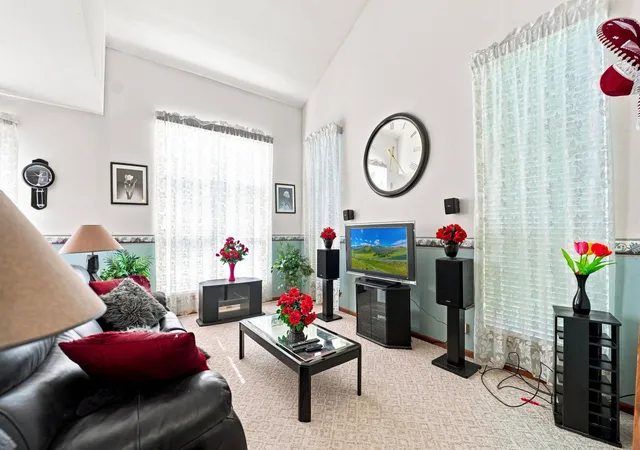 Photo 3 of Townhouse for sale at 17895 W Braewick Rd, Gurnee, IL 60031 | MLS# 12715145 | Listing updated on 2026-09-14