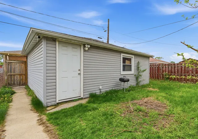 Photo 3 of Single family home for sale at 2837 E 127th Street, Chicago, IL 60633 | MLS# 12715153 | Listing updated on 2026-07-30