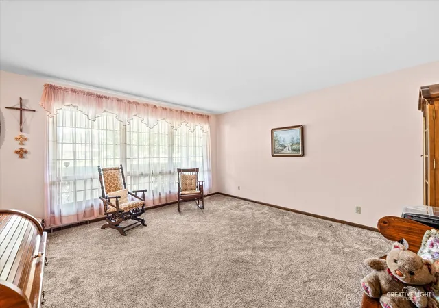 Photo 3 of Single family home for sale at 2250 Lowell St, Aurora, IL 60506 | MLS# 12715199 | Listing updated on 2026-08-14