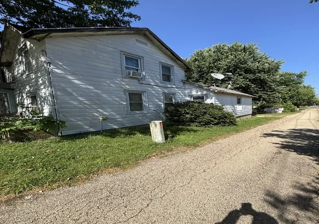 Photo 2 of Sale Pending at 506 Paddock Ave, Ashton, IL 61006 | MLS# 12715231 | Listing updated on 2026-08-04