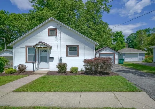 1st image of 204 E Elkhorn St, Polo, IL 61064 | MLS# 12715232