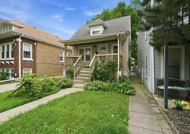 2nd image of 1329 Maple Ave, Berwyn, IL 60402 | MLS# 12715249