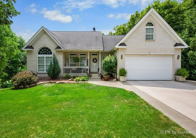 Single family home for sale at 915 Nippersink Rd, Spring Grove, IL 60081 | MLS# 12715253