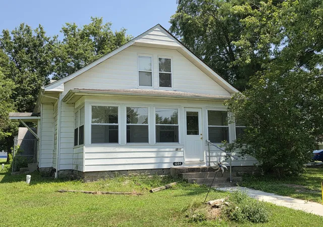 58th image of 1204 N Dawley St, Salem, IL 62881 | MLS# 12715259