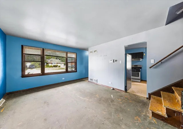 3rd image of 15101 Beachview Ter, Dolton, IL 60419 | MLS# 12715270