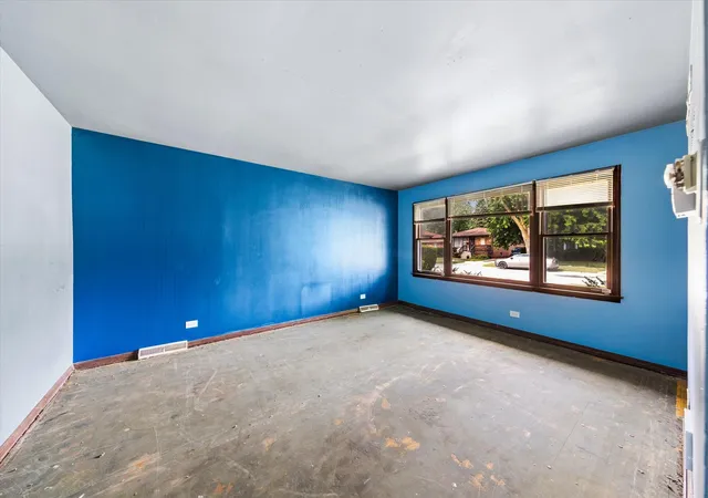4th image of 15101 Beachview Ter, Dolton, IL 60419 | MLS# 12715270