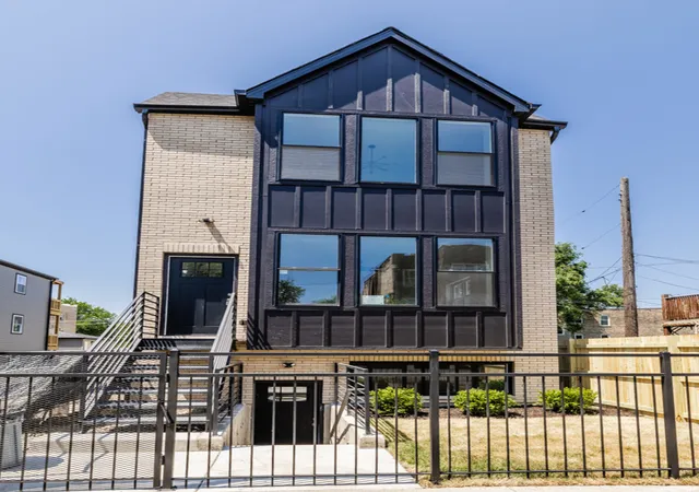 1st image of 544 N Lawndale Ave, Chicago, IL 60624 | MLS# 12715315