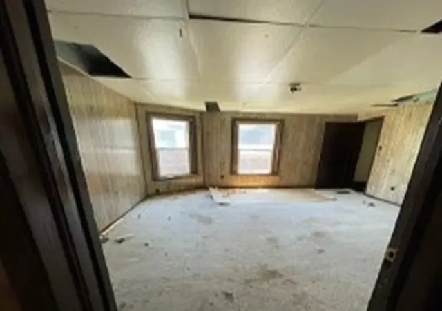 Listing Photo 5 - Condo for sale in building located at 16-18 N Grn Ave, Freeport, IL 61032
