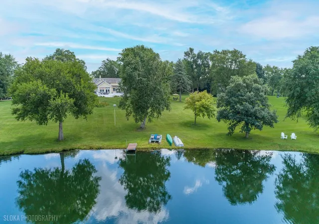 Photo 2 of Single family home for sale at 62 Dundee Ln, Barrington Hills, IL 60010 | MLS# 12715367 | Listing updated on 2026-08-13