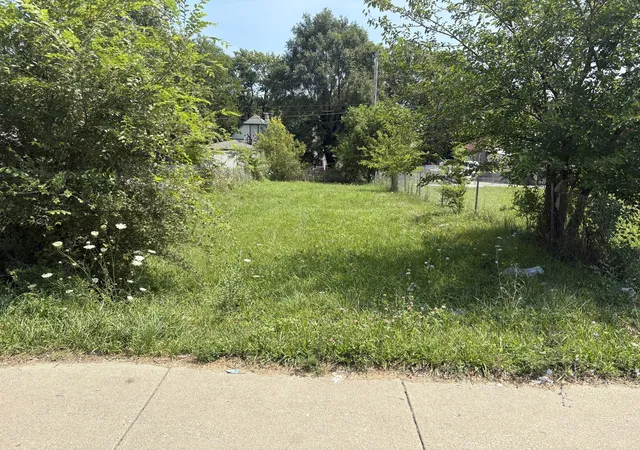 Photo 1 of Land for sale at 6945 S Ashland Ave, Chicago, IL 60636 | MLS# 12715432 | Listing updated on 2026-08-11