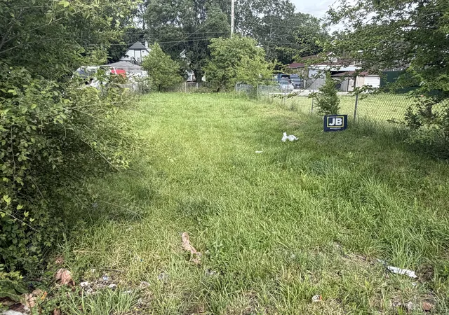 Photo 3 of Land for sale at 6945 S Ashland Ave, Chicago, IL 60636 | MLS# 12715432 | Listing updated on 2026-08-11