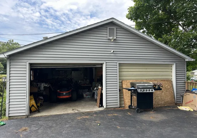 image of 320 E Lincoln Ave, Watseka, IL 60970 | MLS# 12715454